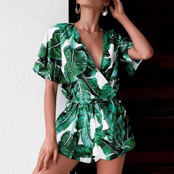 Pants - Tropical leaf print romper